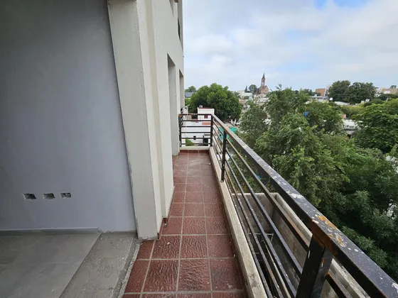 Donde El Futuro Y El Planeta Se Encuentran: Viví En El  Primer Edificio Más Sustentable De Córdoba
