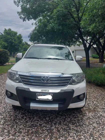 Toyota Sw4 2.7 Vtv Nafta 4x2 At 7 Asientos