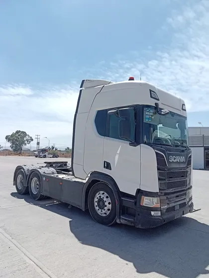 Camión Scania R620 A6x4