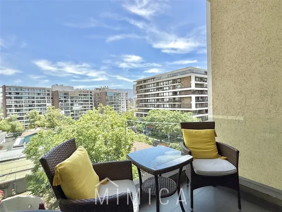 Loft En Venta De 1 Dorm. Metro Magallanes