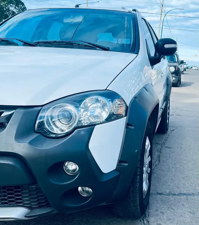 Vendo Fiat Palio Wekend Adventure 1.6 16 V Exelente Estado