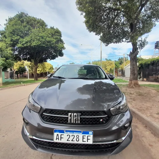 Fiat Cronos 1.8 16v Precision Pack Premium