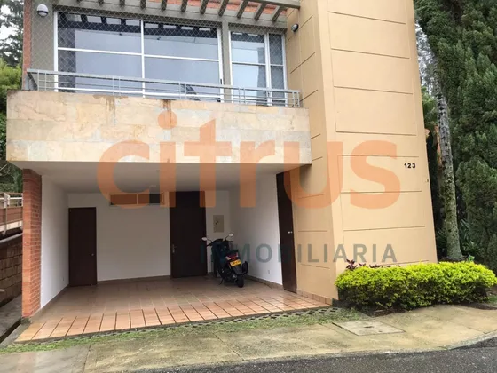 Casas En Arriendo El Tesoro 643-6523218