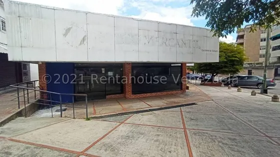Local En Venta Cumbres De Curumo Abm