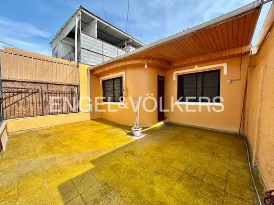 Gran Casa En Sector Centro