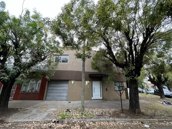 Ph En Venta En San Antonio De Padua, Zona Oeste