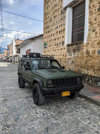 Jeep Cherokee 4.0 Laredo