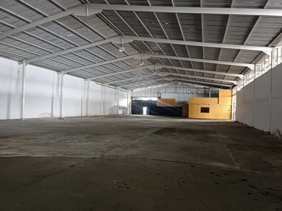 Galpon De Esquina Zona Industrial La Quizanda Valencia, Carabobo. Luisa Mezones Vende.