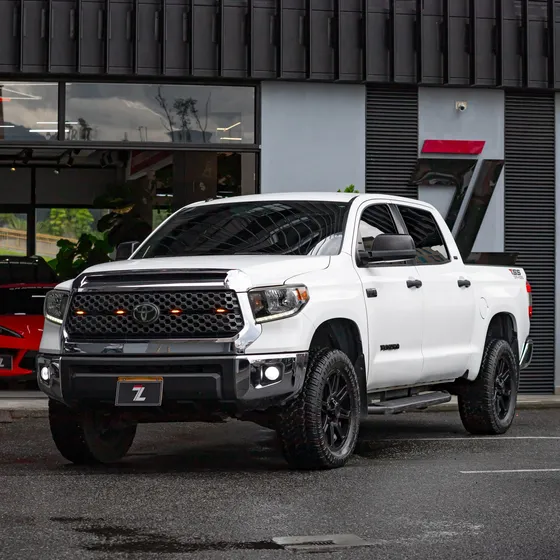 Toyota Tundra Sr5 5.7