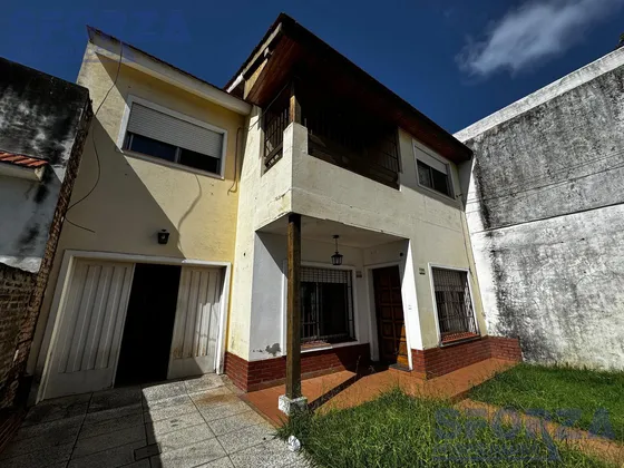 Casa En Venta En Excelente Zona De Jose C Paz