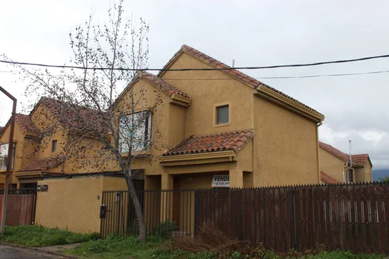 Casa En Buen Estado Con Excelente Conectividad