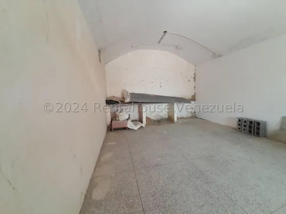 Milagros Inmuebles Local Alquiler Cabudare Lara La Piedad Norte Economica Comercial Economico Código Inmobiliaria Rent-a-house  25-3036