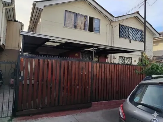 Cómoda Casa En Venta, Parque El Manzano