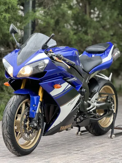 Yamaha R1 2008