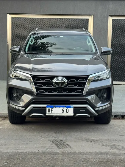 Toyota Sw4 2.8 Srx 204cv 4x4 7as At
