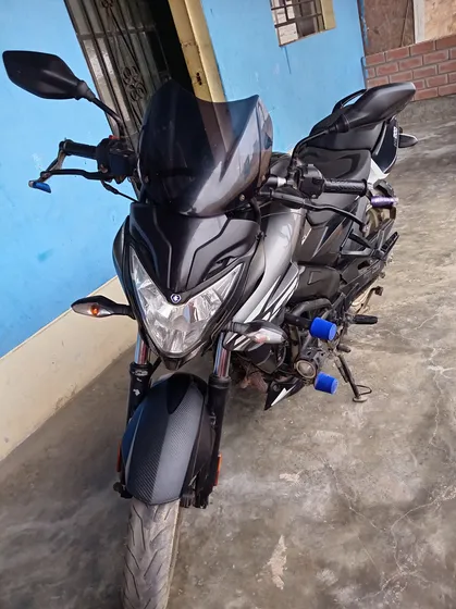 Con Accesorios, Cúpula Luces Extra, Proyector Raider