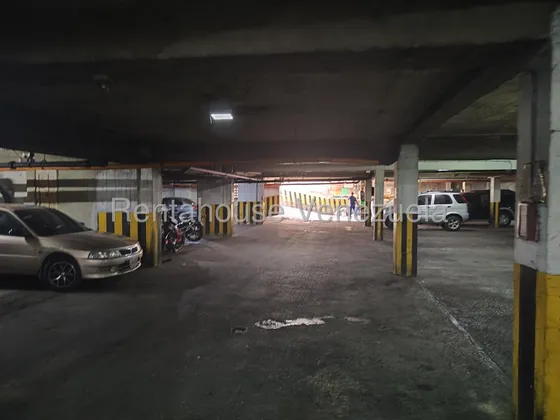 Baja De Precio Oportunidad De Inversión Ideal Para Estacionamiento Taller Depósito Concesionario - Santa Rosalia - Julio Morales Rah