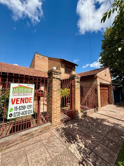Casa En Dos Plantas, Villa Buide Pilar. Retasada!!!