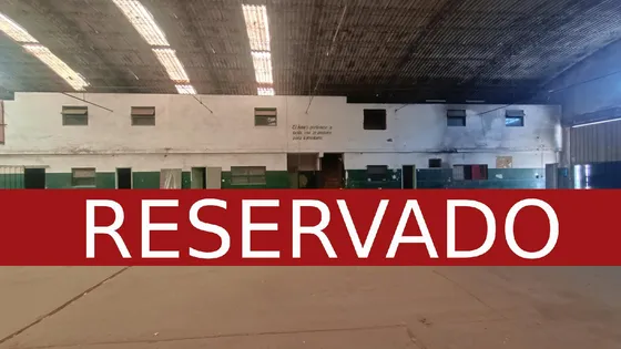 Venta | Galpon |  A Una Cuadra De Champagnat Y Juan B Justo