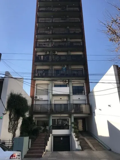 Departamento En Venta En Avellaneda Centro