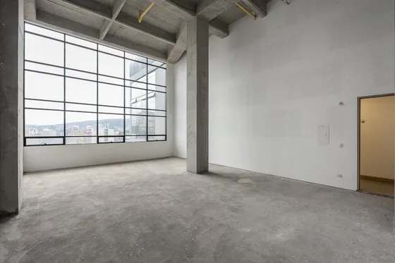Oficina En Arriendo/venta En Chico Norte. Cod A1105031