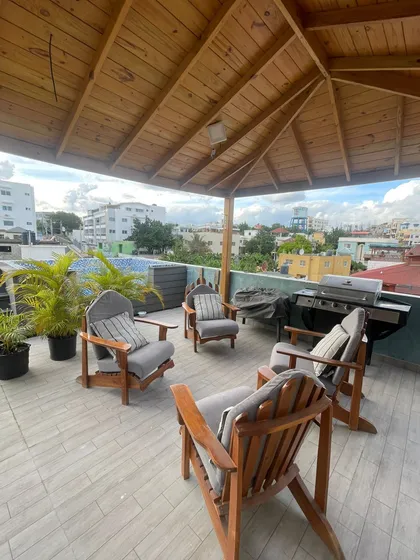 Apartamento Con Terraza Y Jacuzzi + Estudio