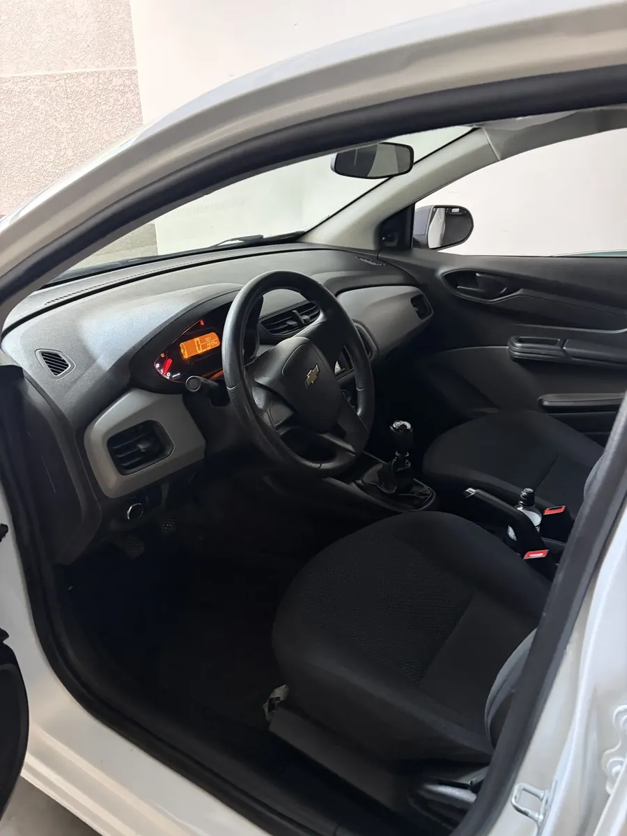 Chevrolet Onix 2018 1.0 Joy 5p — foto 5