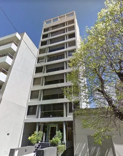 Excelente Triplex En 14 Entre 43 Y 44 Oportunidad!