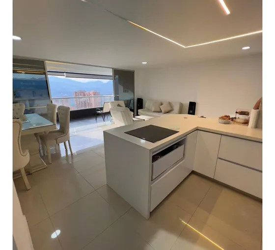 Venta De Apartamento Con Vista En La Calera, Unidad Muy Familiar