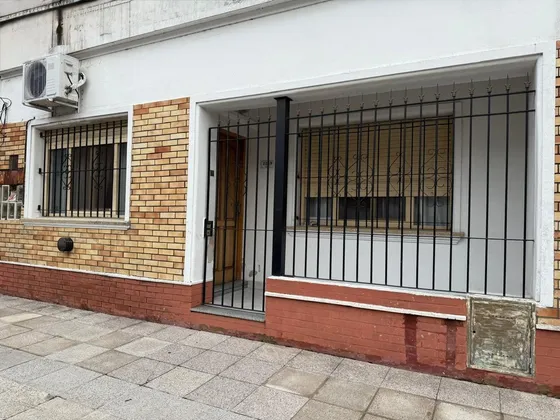 Ph En Venta 3 Amb. Jardin, Parrilla, San Fernando
