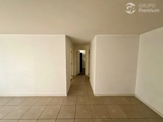 Departamento En Venta De 3 Dorm. En Talca
