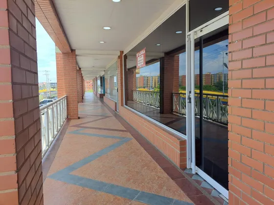 Alquiler Local Centro Comercial Camino Real , Nueva Barcelona - Avenida Costanera Barcelona 