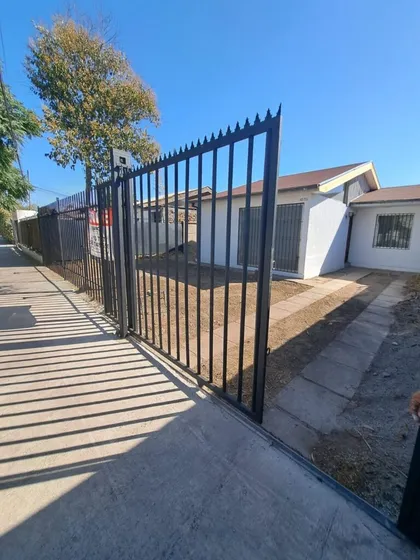 Casa 3 Dormitorios 2 Baños La Florida