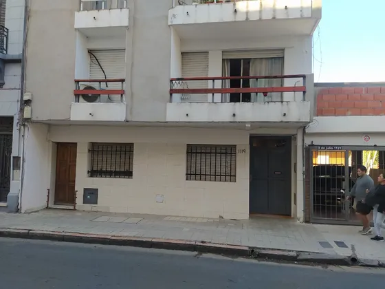 Vendo Mono Ambiente En 9 De Julio 1119, Alberdi 