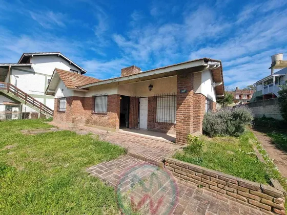 Venta Chalet 4 Dormitorios En Gesell