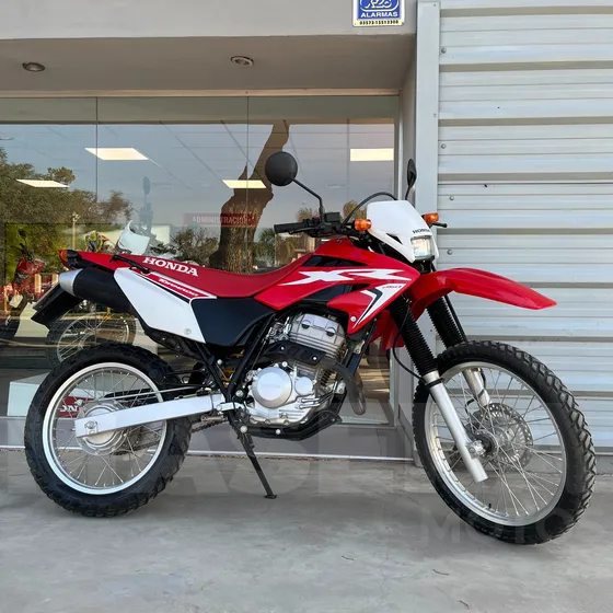Honda Xr 250 Tornado Usada - Mod 2021 - Xr250 Tornado Roja