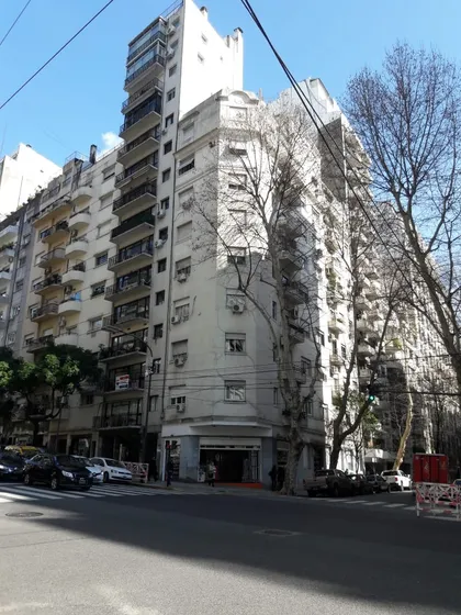 Alquiler 3 Amb En La Mejor Zona De Recoleta Sobre Av Callao (sin Muebles)