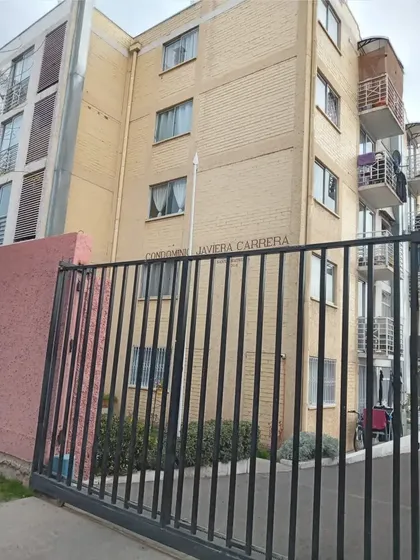 Departamento En Venta En Hermanos Carrera