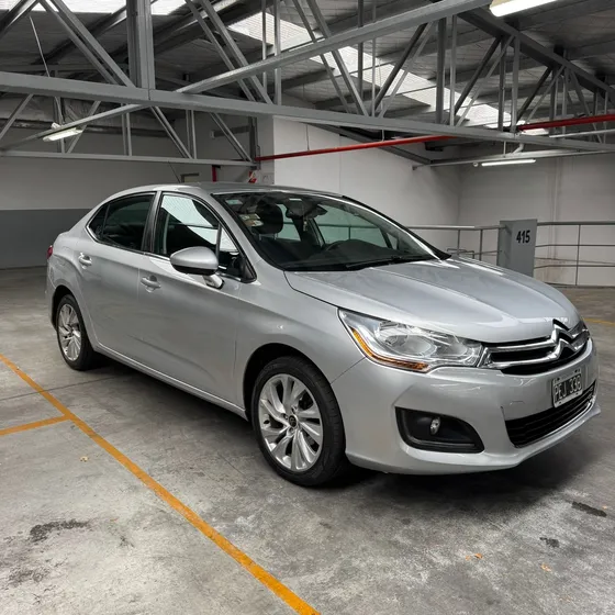 Citroën C4 Lounge 2.0 Tendance