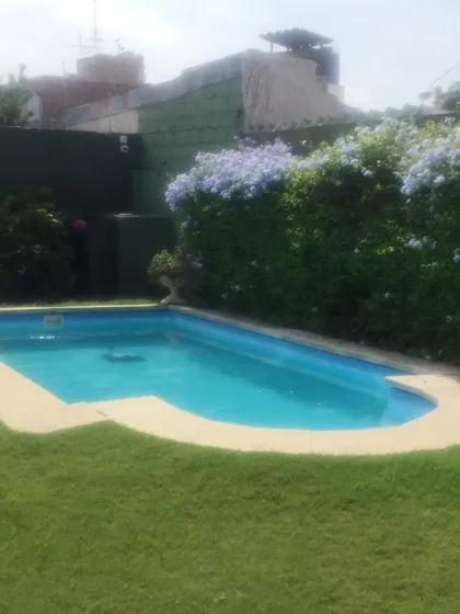 Coimbra Y General Paz. Proximo Club Nautico Y Centro Comercial Chalet 3 Dorm (1 Estar ) 2 Baños,1 Suite  Piscina, Garaje Lugar Para Tres Amplio Fondo, Lavadero, Servicio Parrillero. Proximo Costa