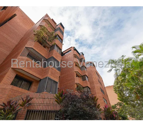 Magestuoso Apto. 140 M2 En Los Samanes Katiuska Quevedo