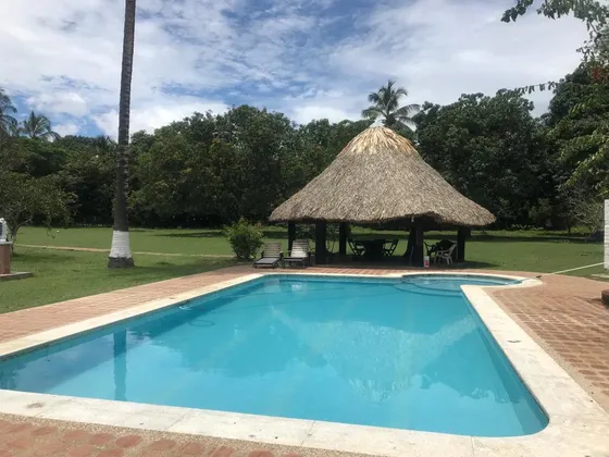 Finca En Venta En A 2 Kms Casco Urbano. Cod V4051