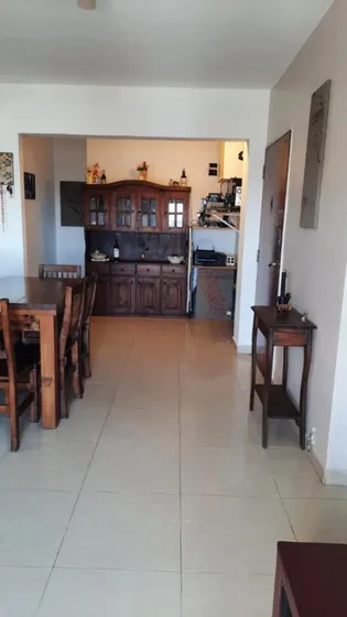 Departamento En Venta - 3 Dormitorios 1 Baño - Cochera - 67mts2 - Martínez, San Isidro 