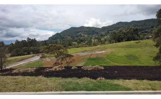 Lote En Unidad Cerrada Sector El Yarumo, La Ceja
