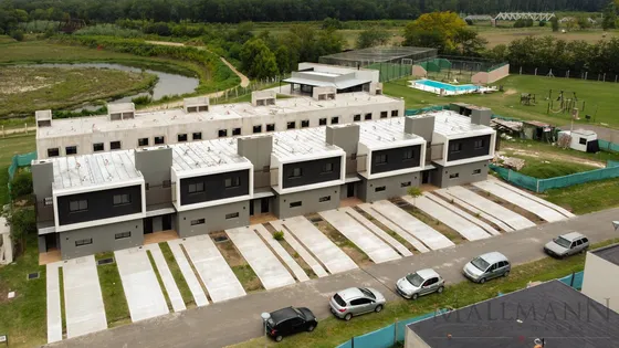 Últimos 2 Casa Duplex En El Aljibe, Pilar | Financiacion| Mallmann Propiedades