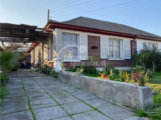 Casa Con Buen Terreno, 4 Dorm. 2 Baños, Las Condes