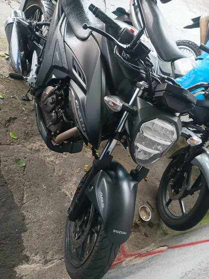 Suzuki Gixxer 250