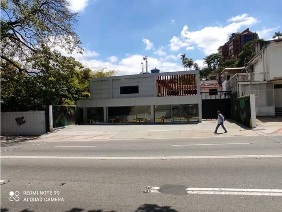 Alquilo Pb De Casa Comercial 546m2 Chuao 3129