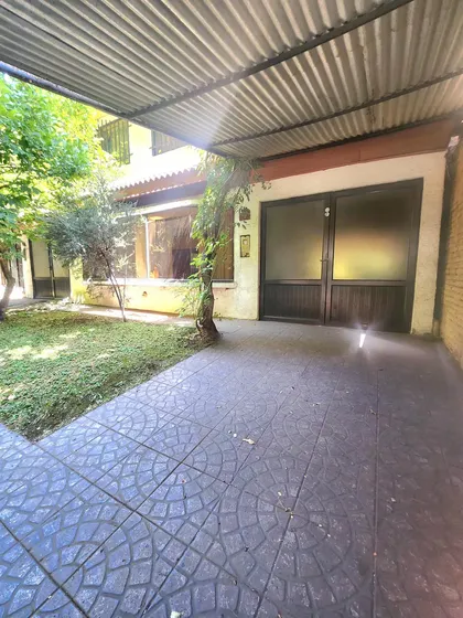 Vende Gran Casa Familiar A Pasos Del Centro De Los Ángeles