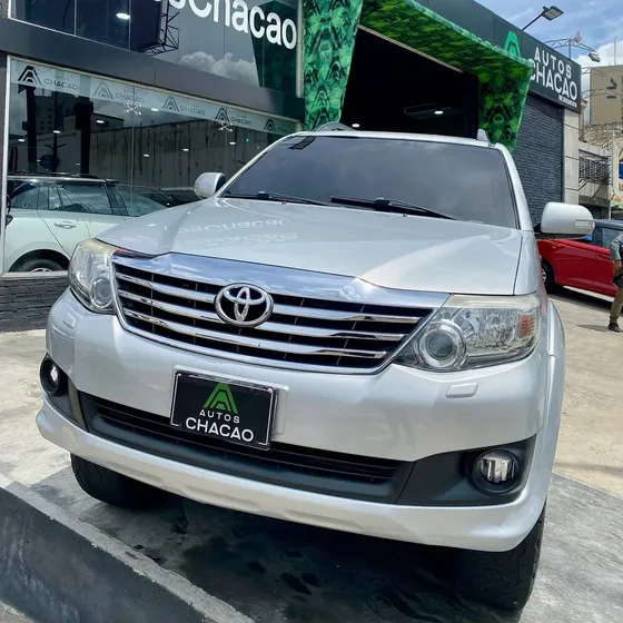 Toyota Fortuner Sr